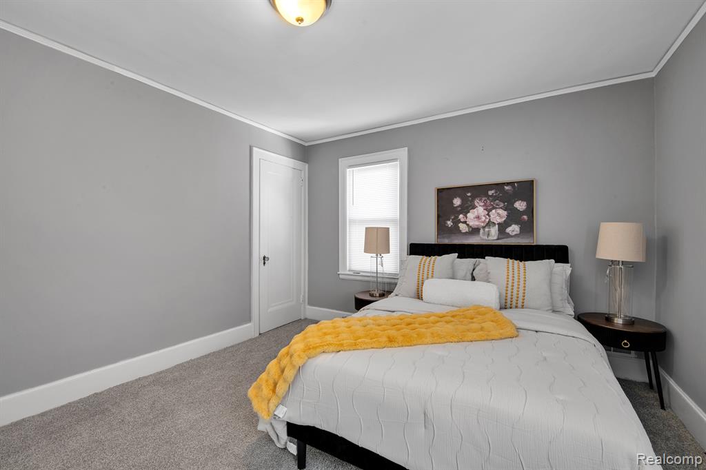19372 SANTA BARBARA Drive, Detroit, MI 48221 — Photo 13