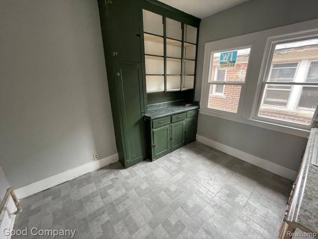 6349 TUXEDO Street, Detroit, MI 48204 — Photo 5