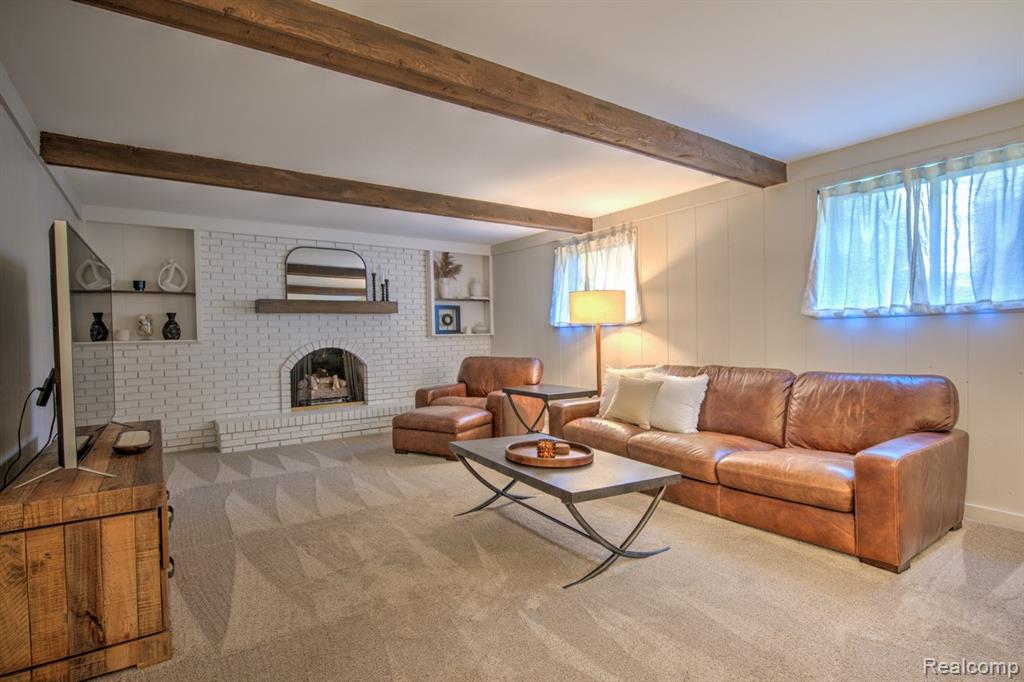 5250 Winchester Drive, Troy, MI 48085 — Photo 40