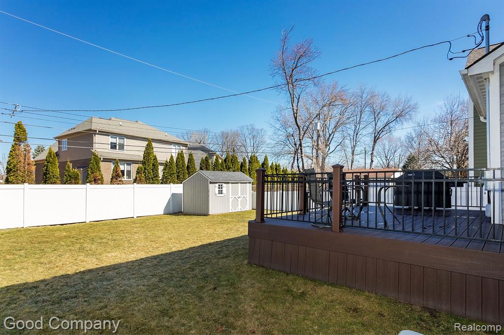707 GOLF Avenue, Royal Oak, MI 48073 — Photo 40