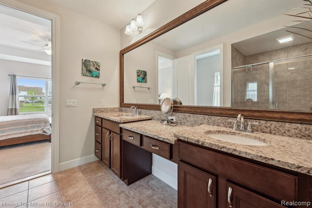 326 PROVINCE Lane, Canton, MI 48188 — Photo 24