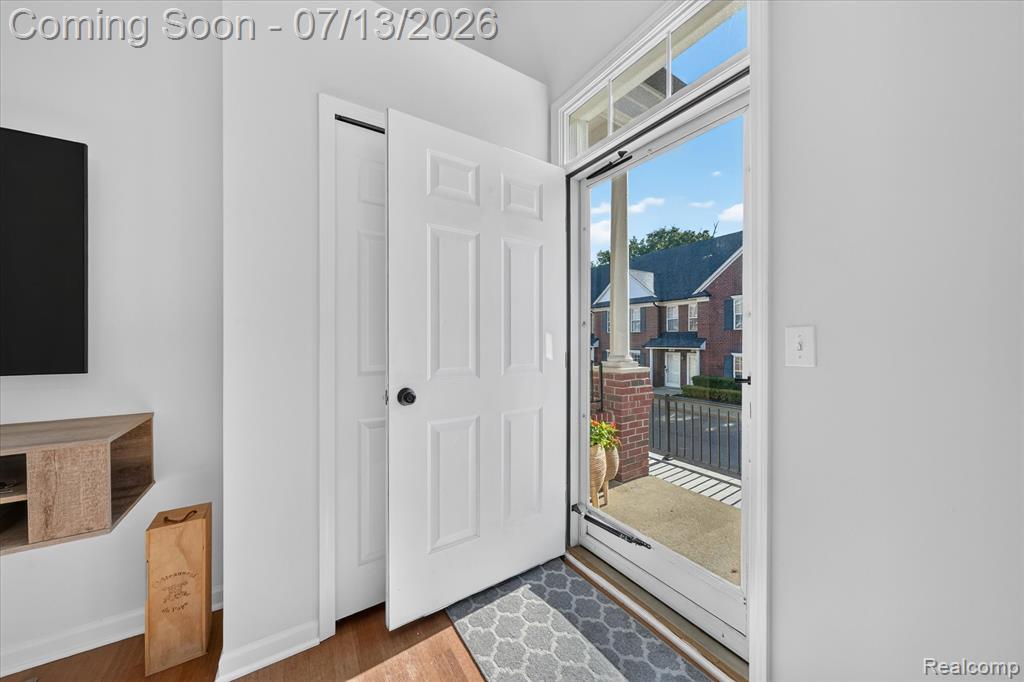 53118 Providence Drive E, 41, Utica, MI 48316 — Photo 6