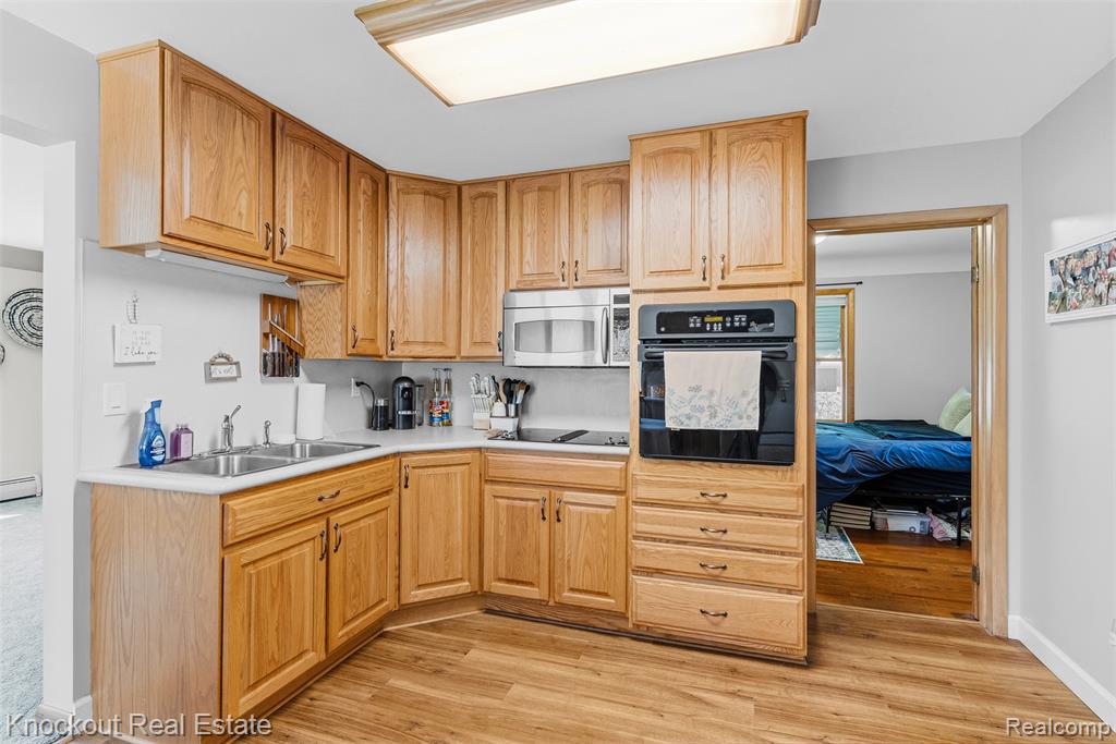 705 Burns Street, Essexville, MI 48732 — Photo 11