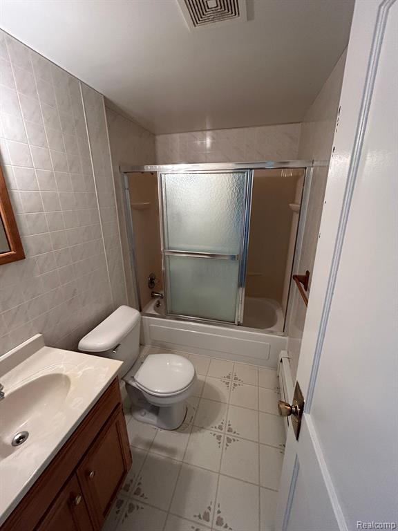 80375 MAIN Street, Memphis, MI, 00000