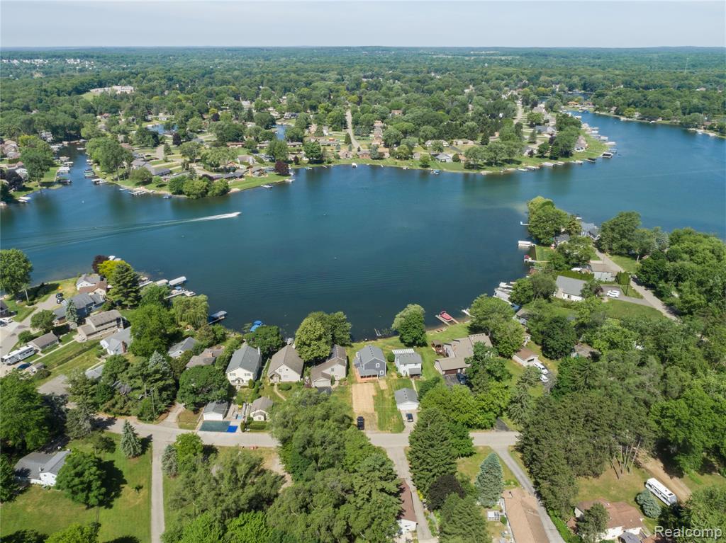 3515 Highland Boulevard, Highland, MI 48356 — Photo 36