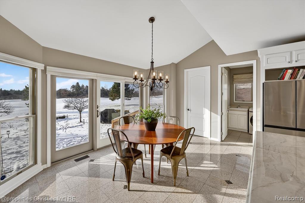 45653 TOURNAMENT Drive N, Northville, MI 48168 — Photo 30
