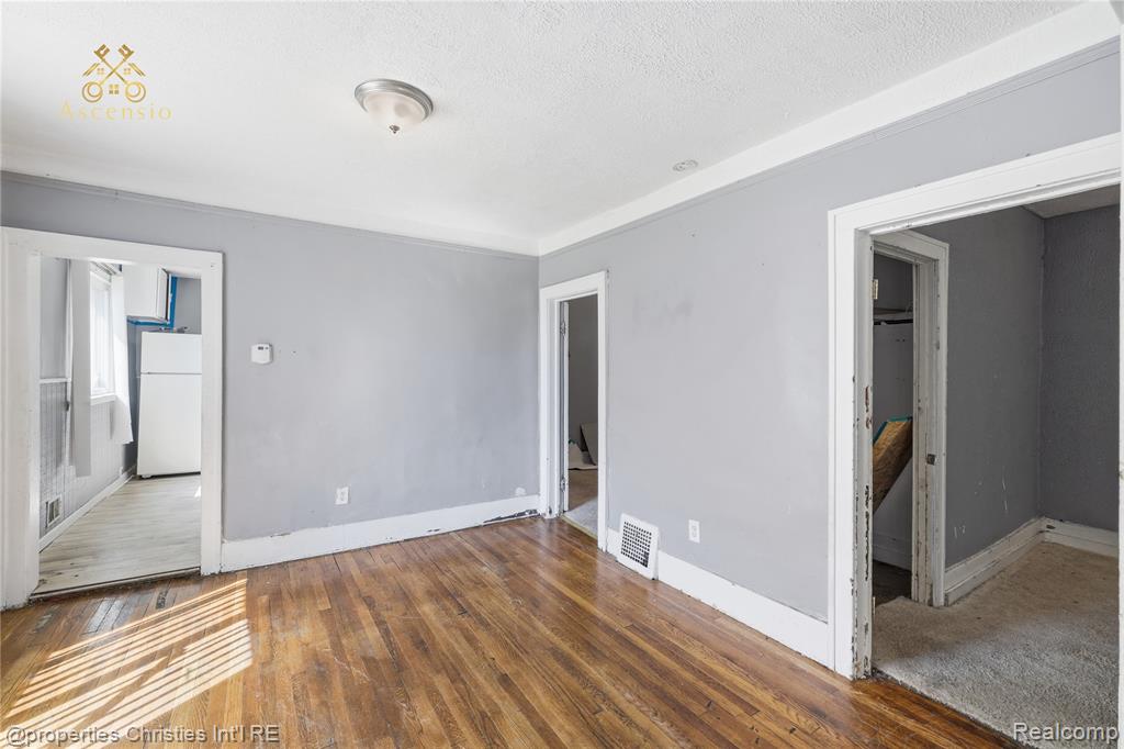 17139 Mackay Street, Detroit, MI 48212 — Photo 7