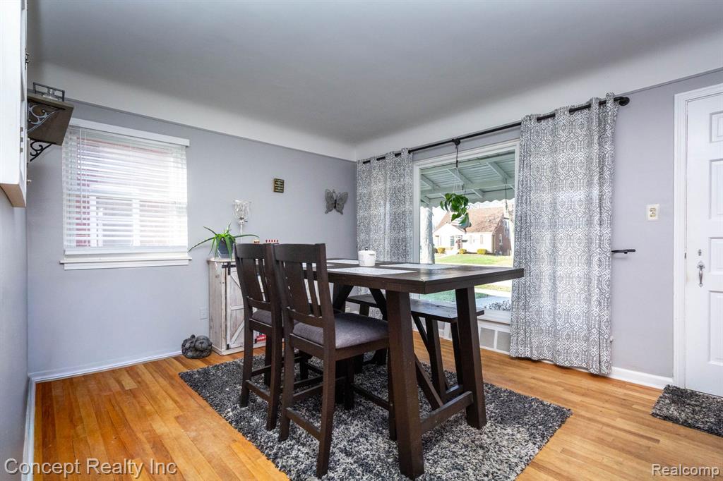 9717 Ruth Avenue, Allen Park, MI 48101 — Photo 6