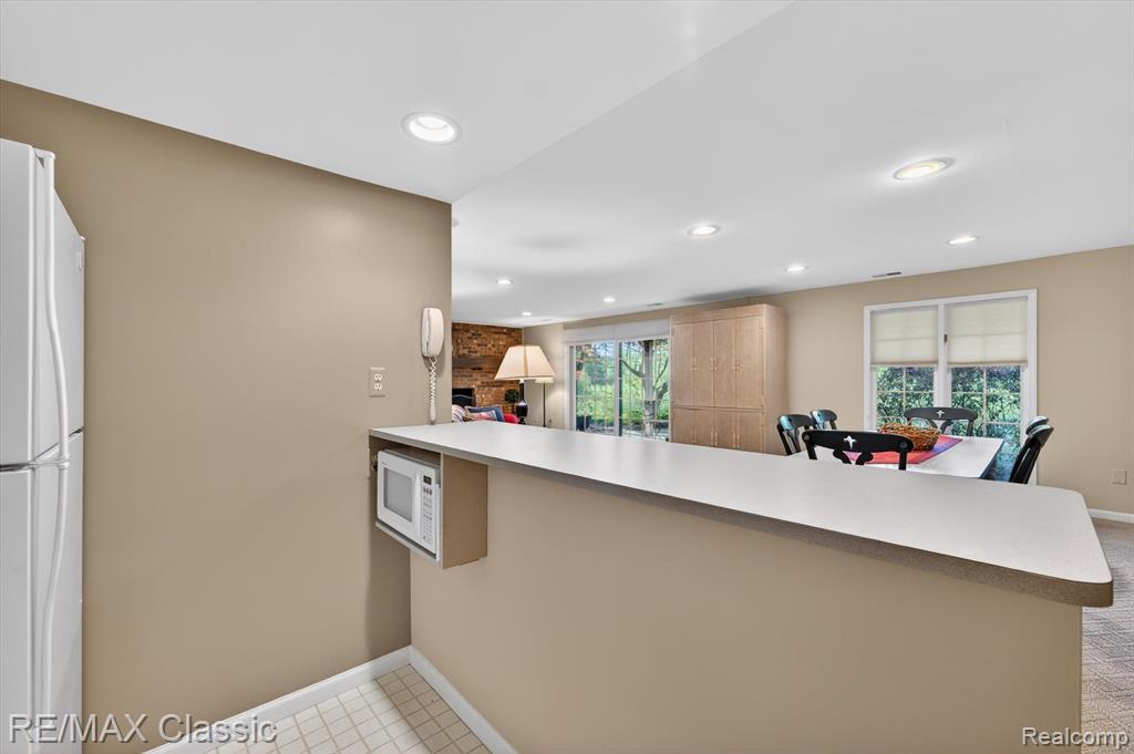 12648 Portsmouth Court, Plymouth, MI 48170 — Photo 40