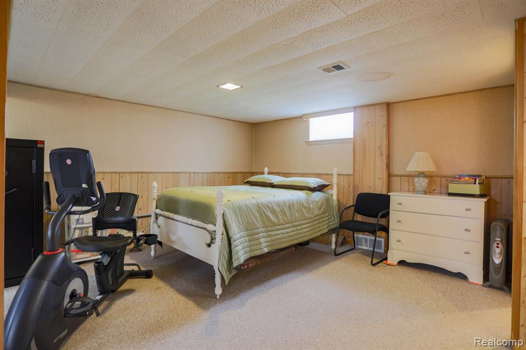 6832 Engleman, Center Line, MI 48015 — Photo 25