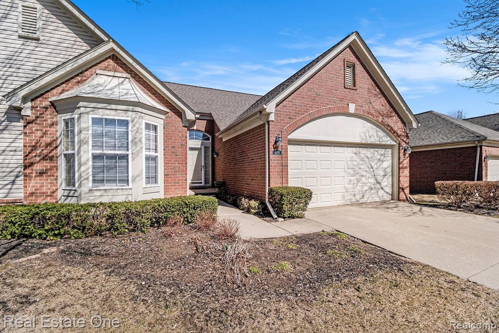 4205 Honeysuckle Drive, Sterling Heights, MI 48314 — Photo 20
