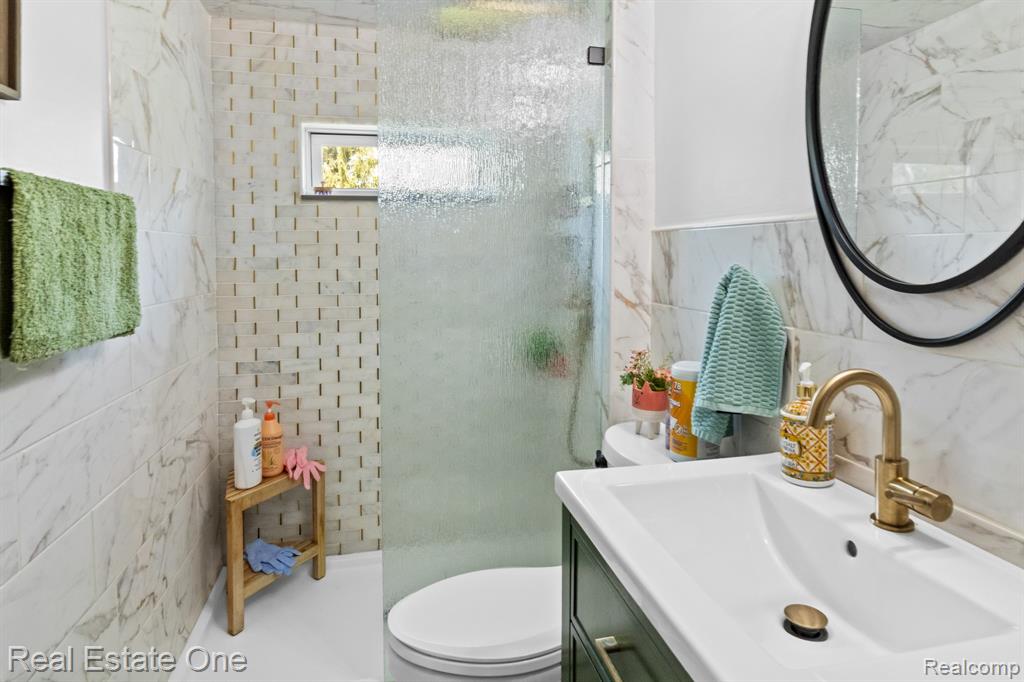 10191 Erie Street, Goodrich Vlg, MI — Photo 20
