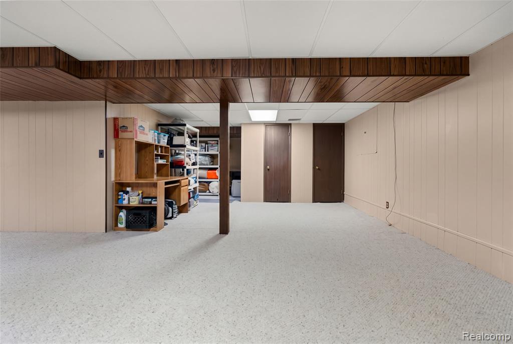 6338 Covered Wagons Trail, Flint, MI 48532 — Photo 70