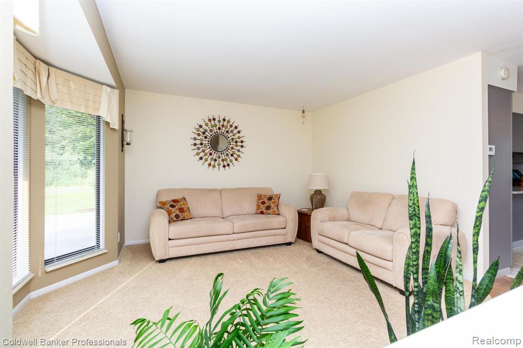 2809 Galway Bay Drive, Metamora, MI 48455 — Photo 8