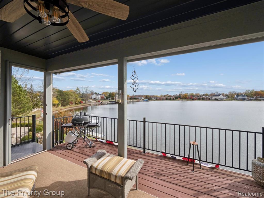 11467 Bay Shore Drive, Fenton, MI, 48430