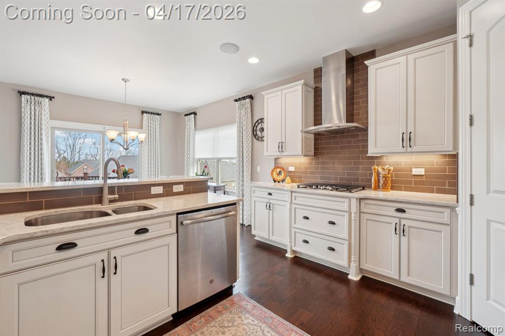 5499 Woodfall Road, Clarkston, MI 48348 — Photo 10