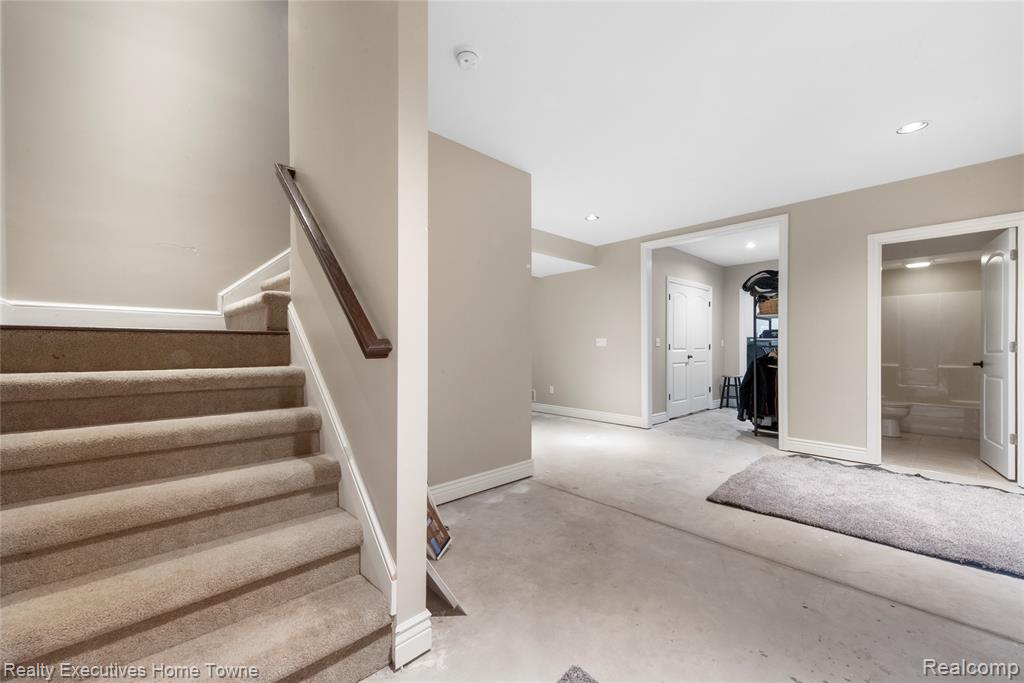 3279 SHOREWOOD Avenue, Fort Gratiot, MI 48059 — Photo 41