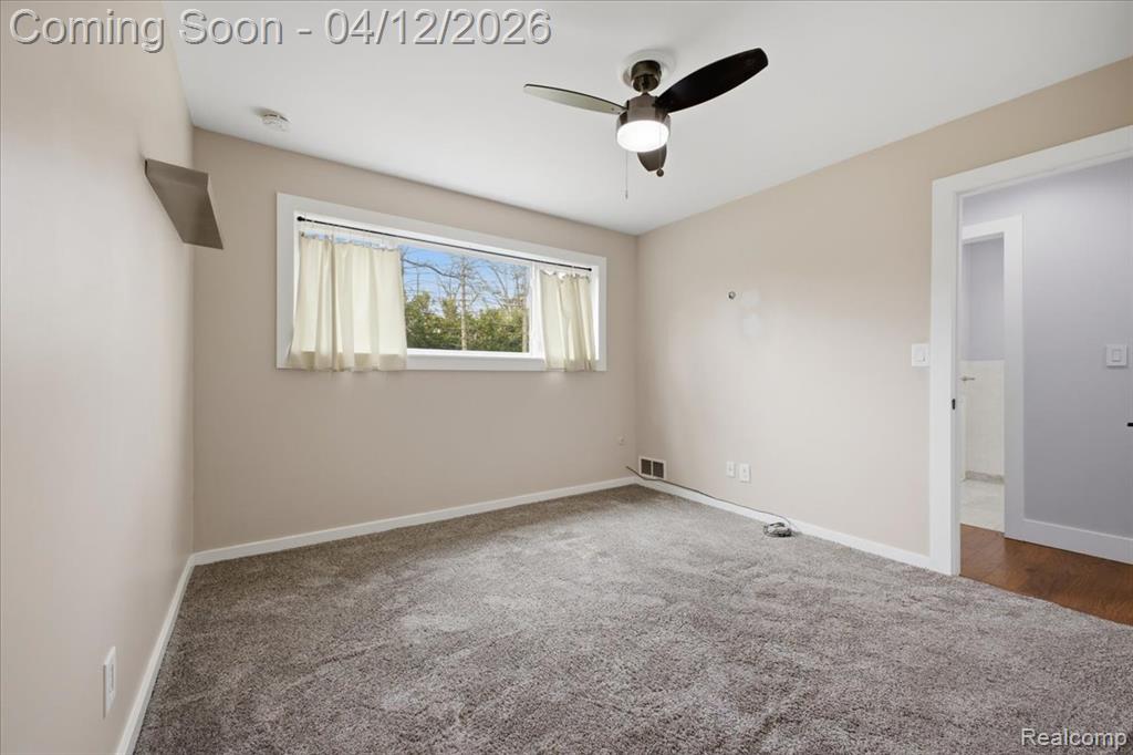 2455 Ivanhoe Drive, West Bloomfield, MI 48324 — Photo 29