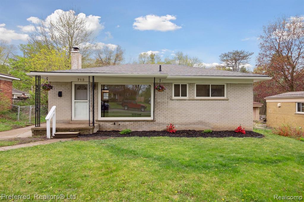 713 Duchess Street, Milford, MI 48381 — Photo 4