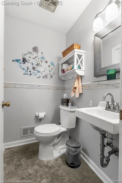 635 N Rosevere Avenue, Dearborn, MI 48128 — Photo 29