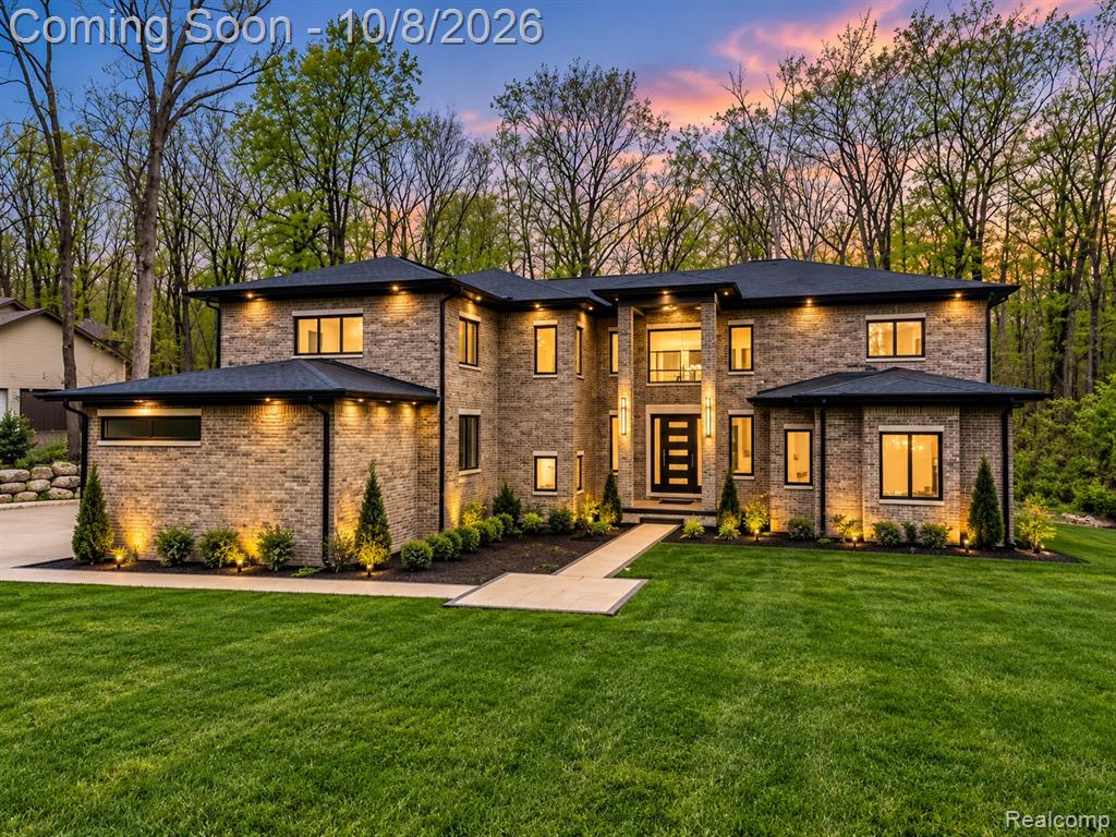 6675 College Park, Clarkston, MI
