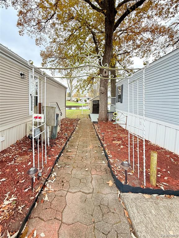 2764 Sunset Drive, Brooklyn, MI 49230 — Photo 29