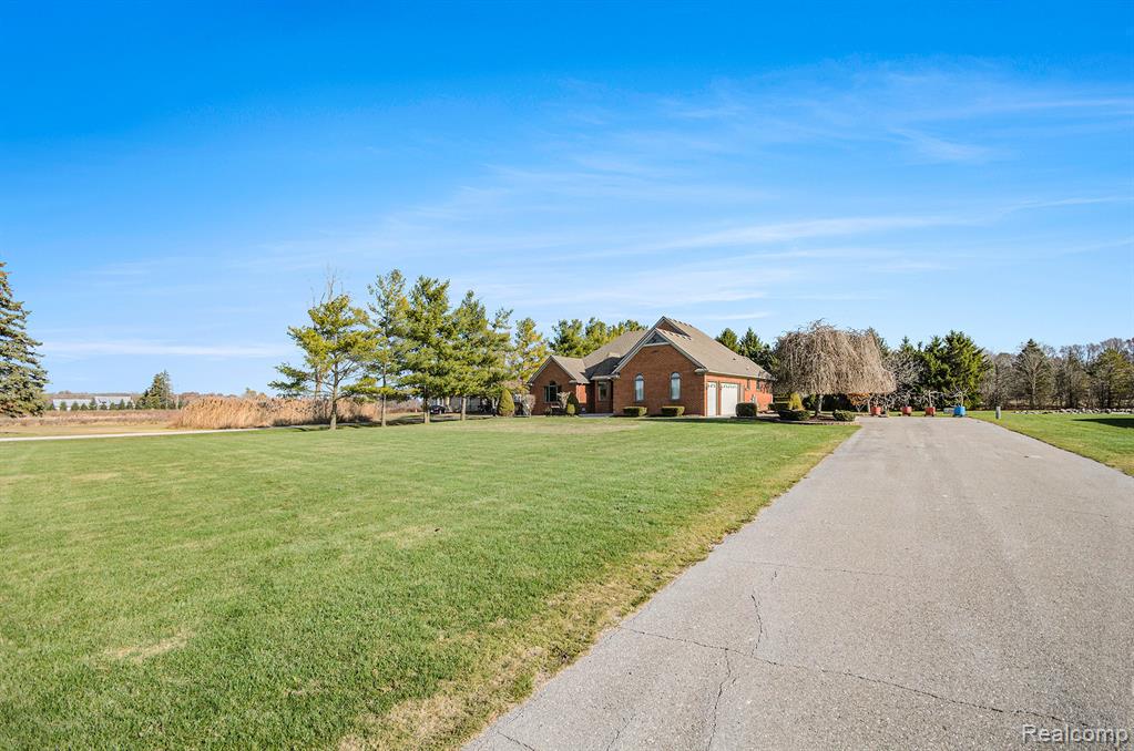 62704 Schoenherr Road, Washington, MI — Photo 29