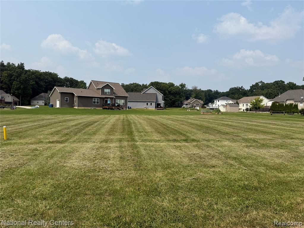 10475 Valley Drive, Goodrich Vlg, MI — Photo 31