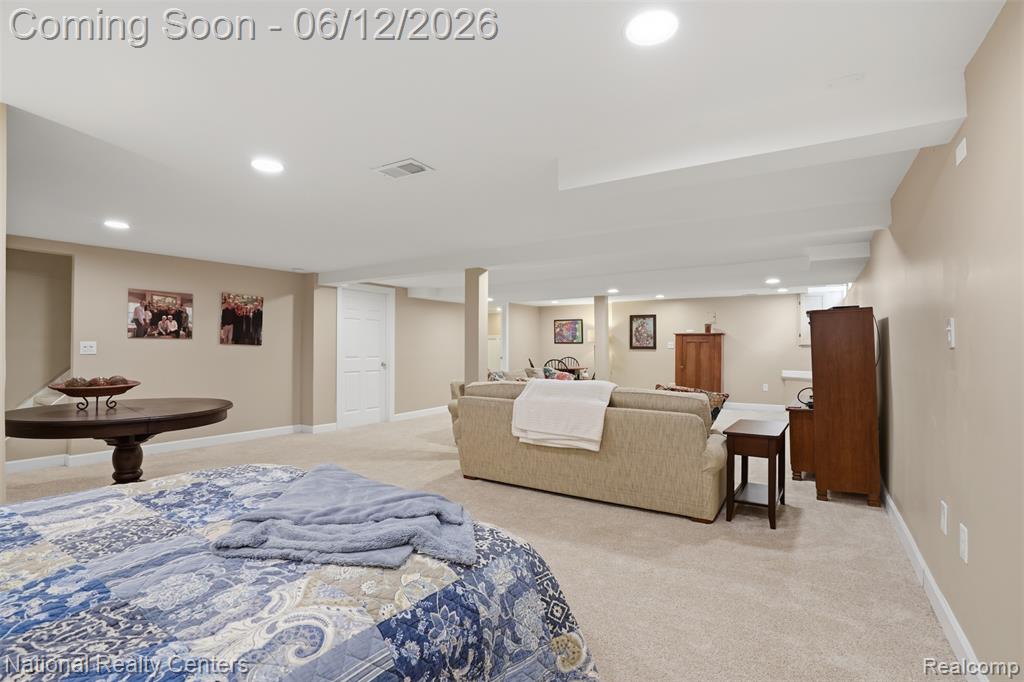 46490 Rockledge Drive, Plymouth, MI 48170 — Photo 40