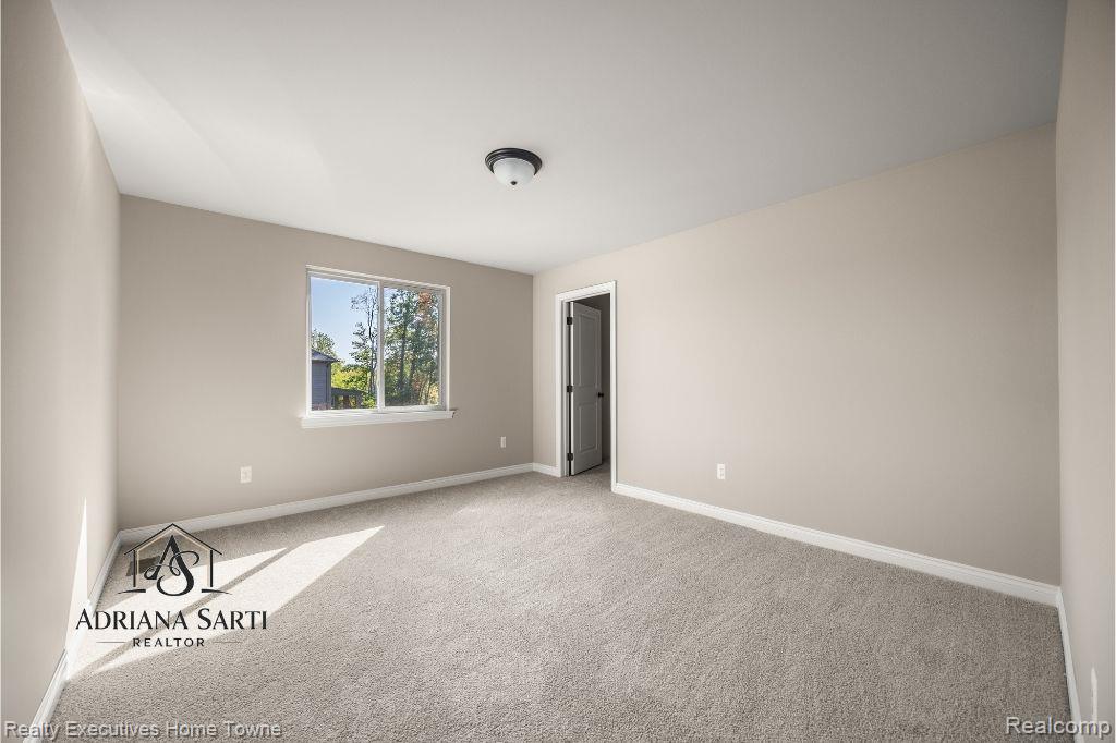 35962 Cascade Drive, New Baltimore, MI 48047 — Photo 23