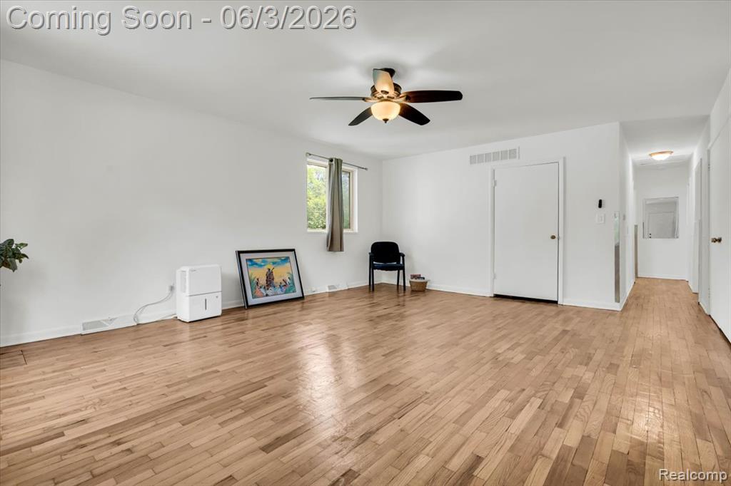 2491 Crystal Drive, Ann Arbor, MI 48108 — Photo 15