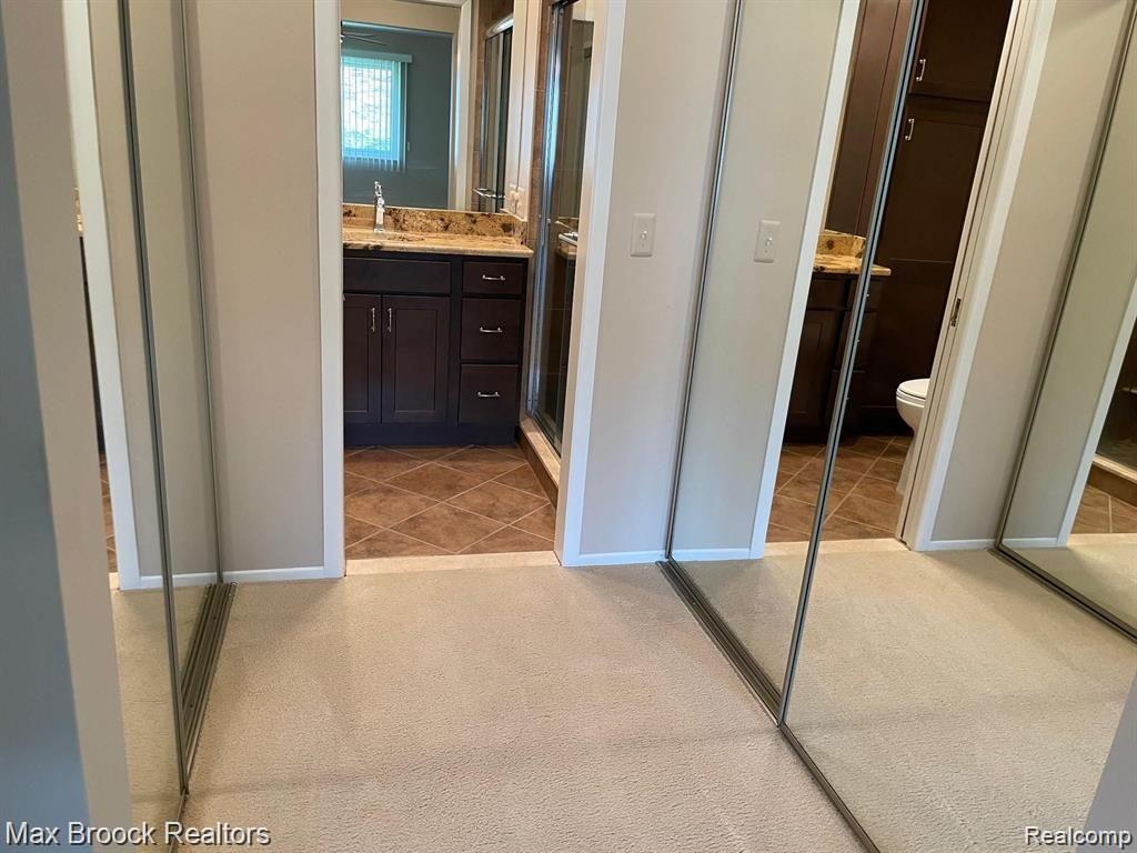 4585 Laurel Club Circle, West Bloomfield, MI 48323 — Photo 11