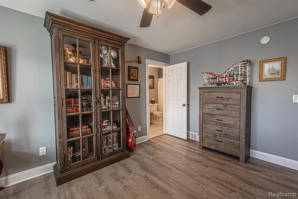 4670 HARVEST Row, MI 48049 — Photo 53