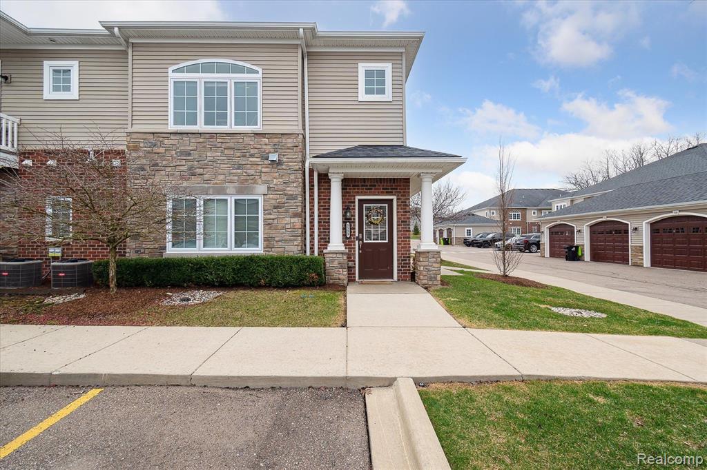 5559 ARBOR CHASE Drive, Ann Arbor, MI 48103 — Photo 31