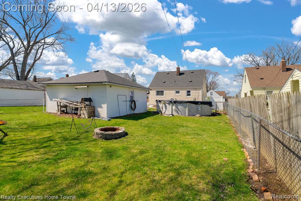 29940 John J Street, Roseville, MI 48066 — Photo 41