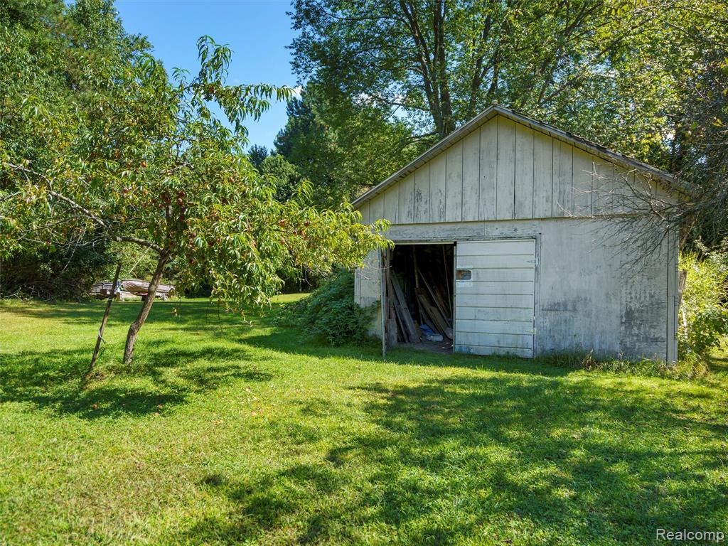 1400 W Predmore Road, Oakland, MI — Photo 45