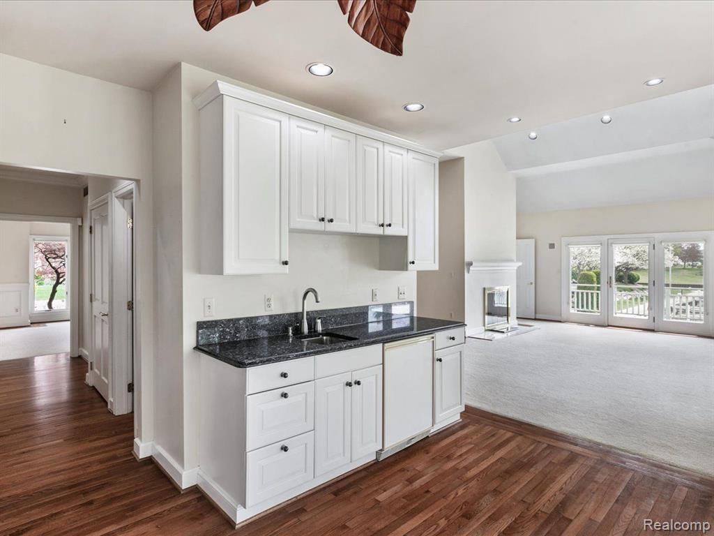 3744 RIVERVIEW TERRACE N, East China, MI — Photo 20
