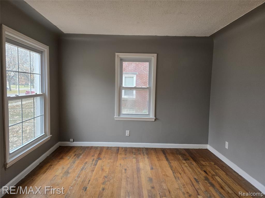 8239 Manor Street, Detroit, MI 48204 — Photo 4