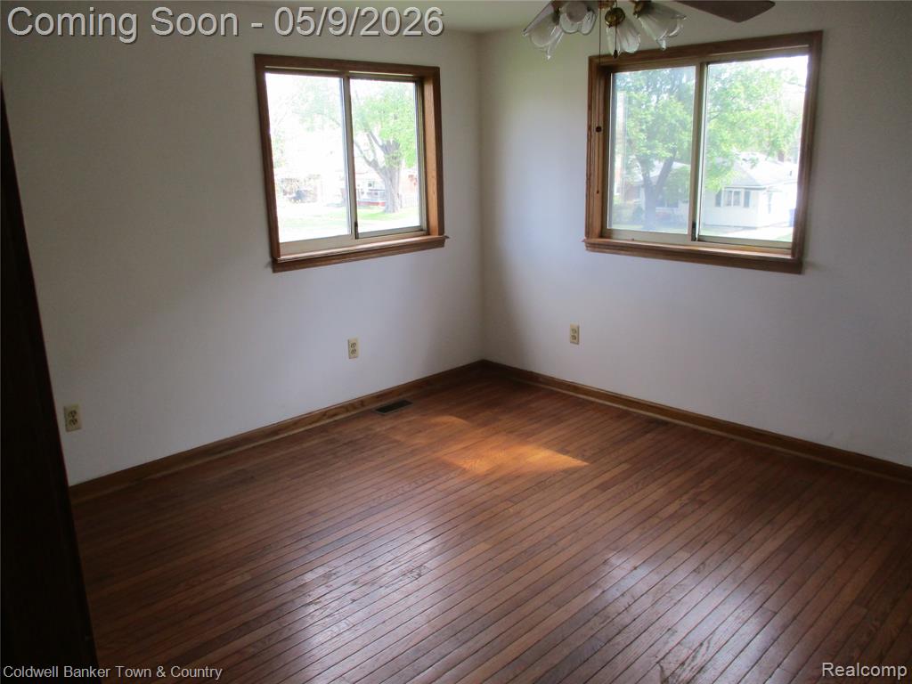 5656 Monroe Street, Dearborn Heights, MI 48125 — Photo 15