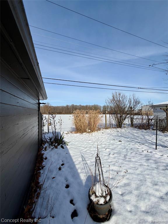 23556 Candace Drive, Rockwood, MI — Photo 33