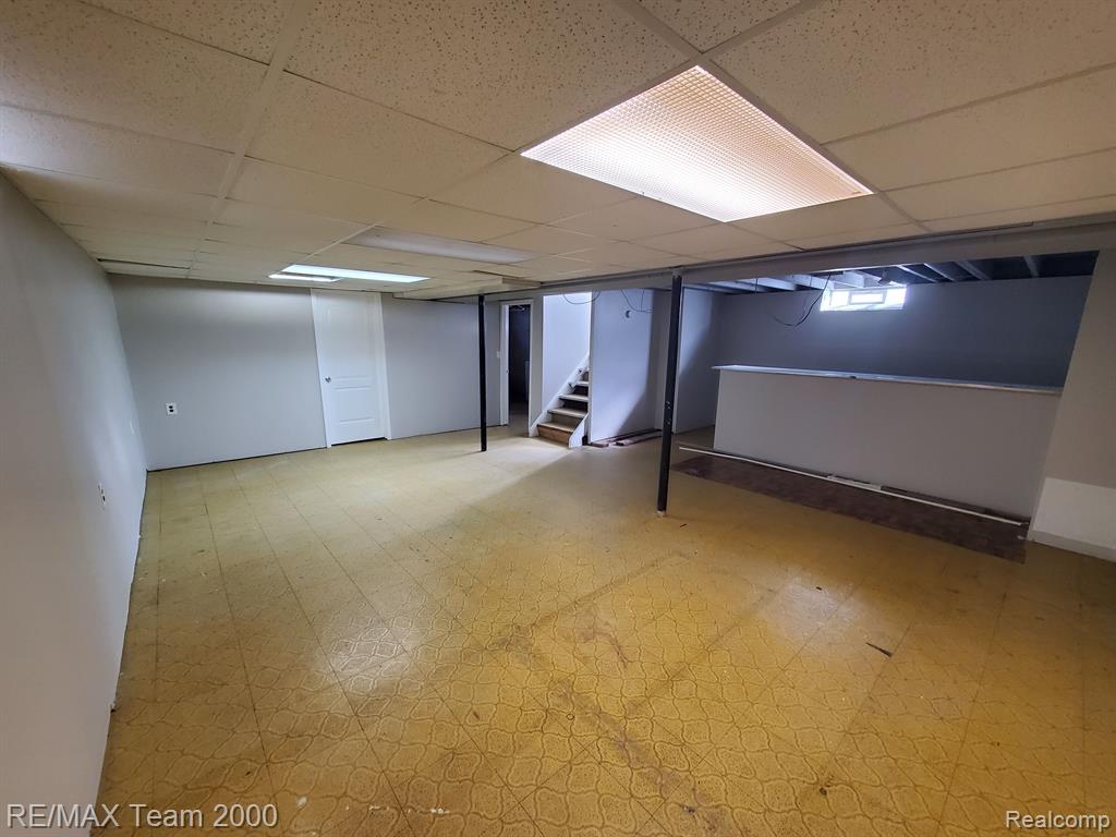 4639 KINGSTON Street, Dearborn Heights, MI 48125 — Photo 18