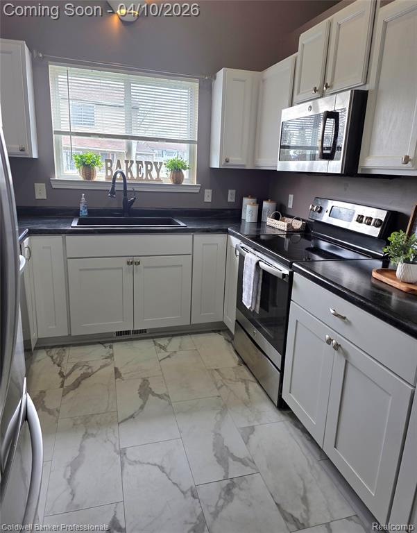 7447 Knollwood Drive, Ypsilanti, MI 48197 — Photo 3