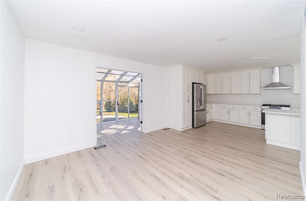 5590 Bayswater Road, West Bloomfield, MI — Photo 18