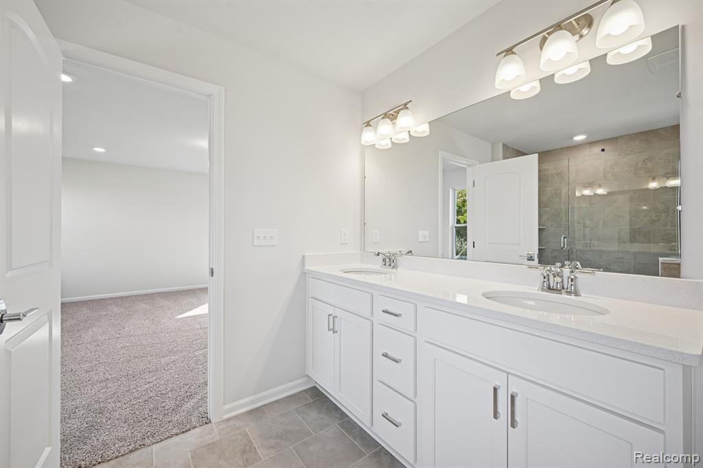 27107 Gallop Way, Saline, MI 48176 — Photo 16