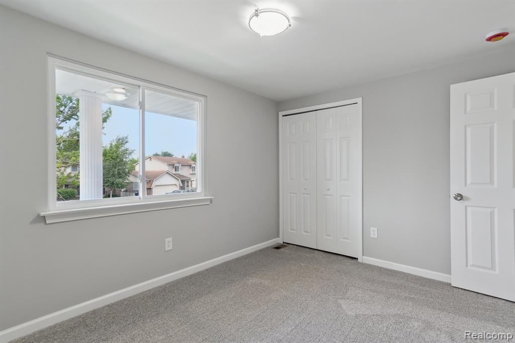 6879 Brookshire Drive, Canton, MI 48187 — Photo 38