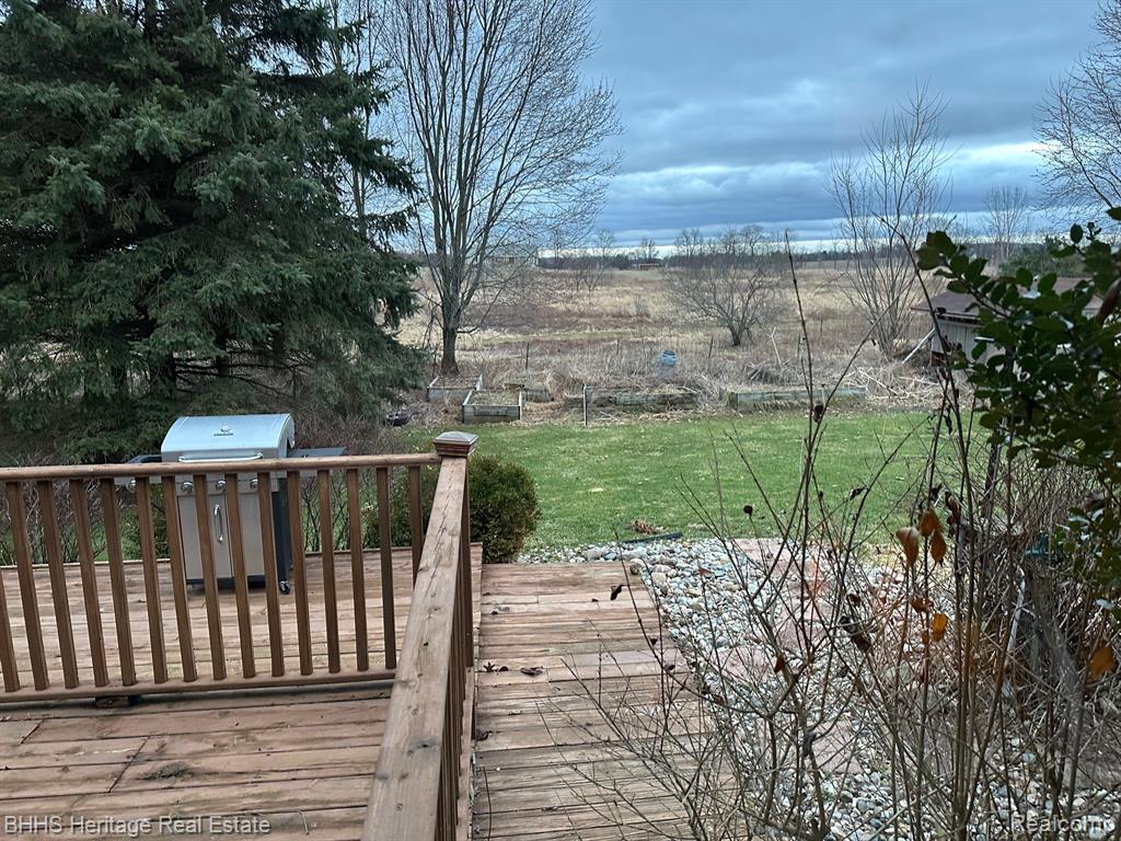 9776 Marsh Road, Fowlerville, MI 48836 — Photo 16