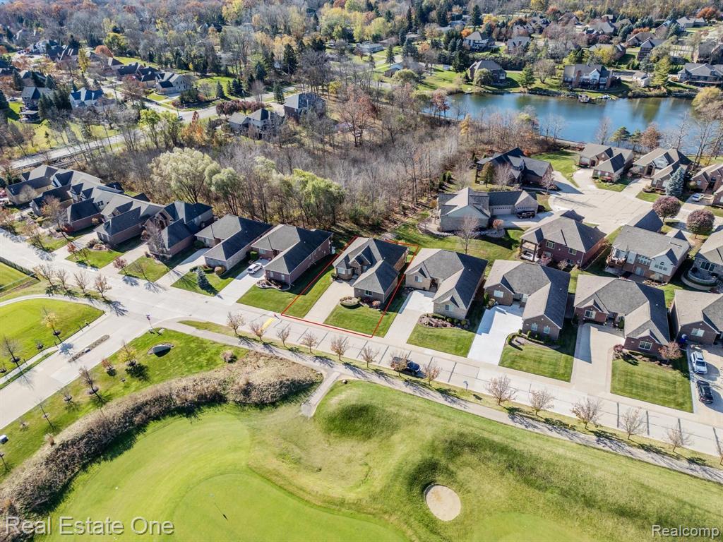 58703 GLACIER CLUB Drive, Washington, MI — Photo 4