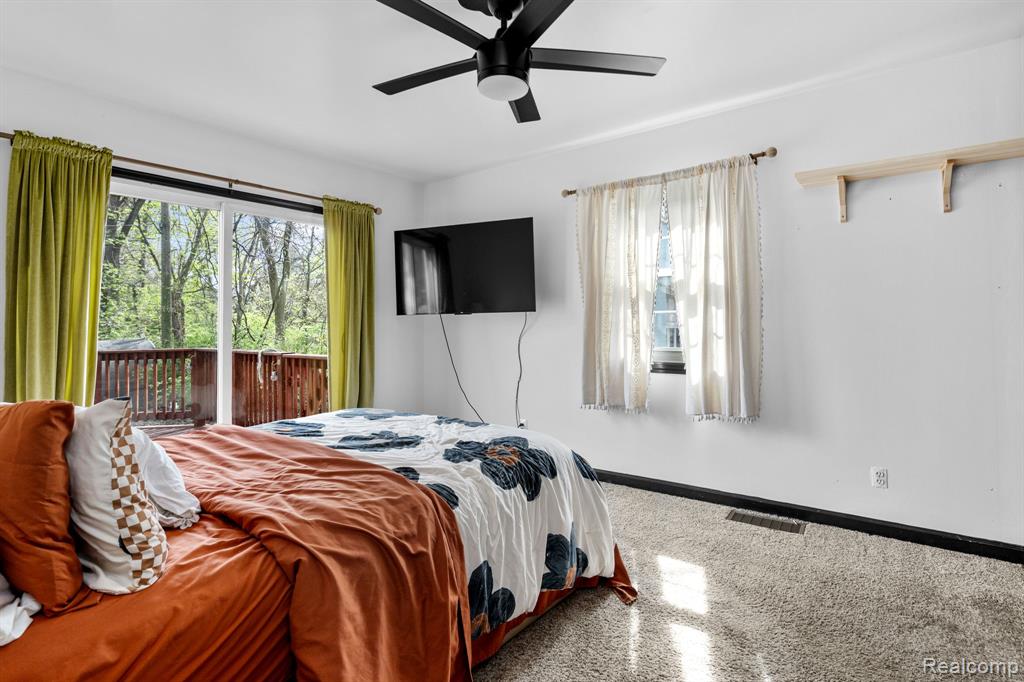 610 E CROSS Street, Ypsilanti, MI 48198 — Photo 15