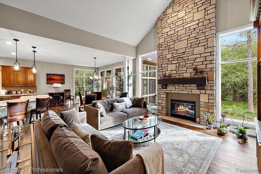 4735 OAKHURST RIDGE Road, Clarkston, MI 48348 — Photo 13