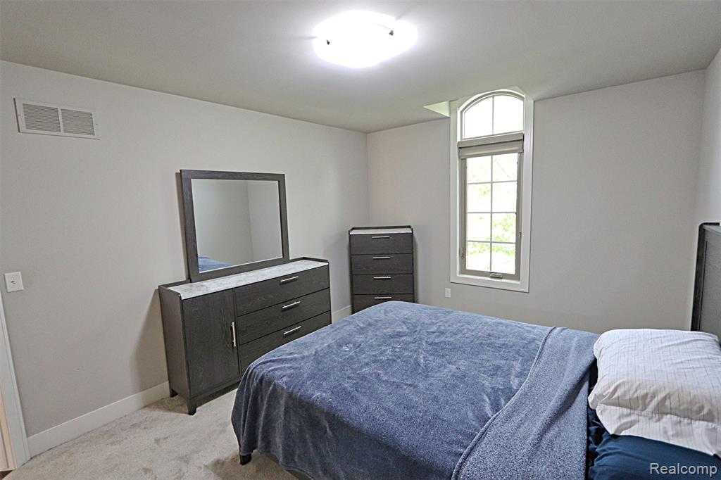 4966 Park Manor Drive, Troy, MI 48098 — Photo 43